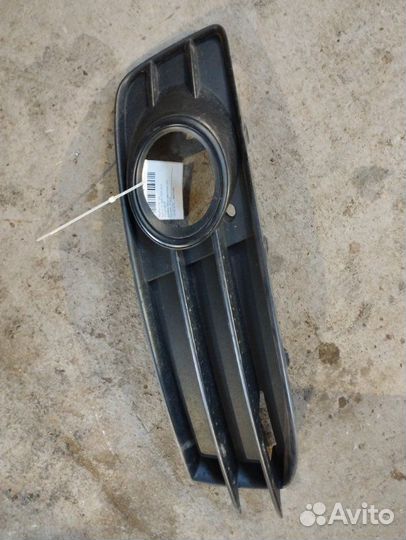 Решетка птф левая Audi A3 8P caxc 2009-2013