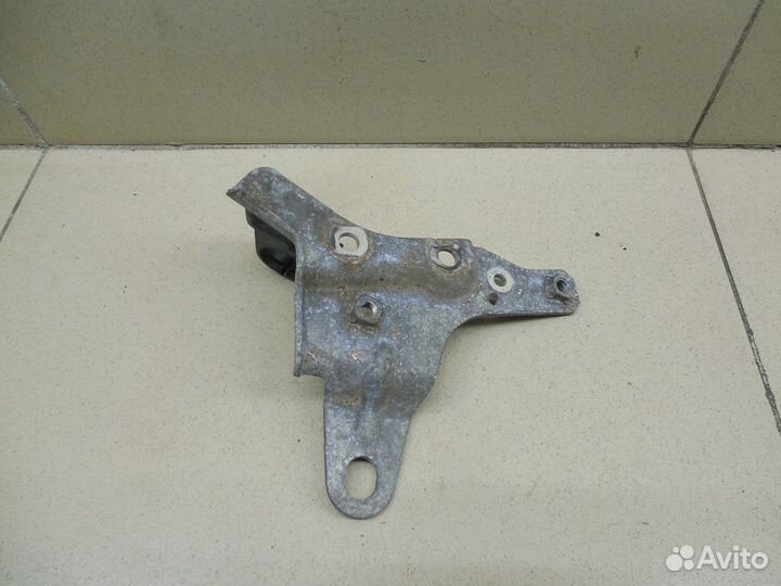 Кронштейн (сопут. товар) ASX 2010-2016