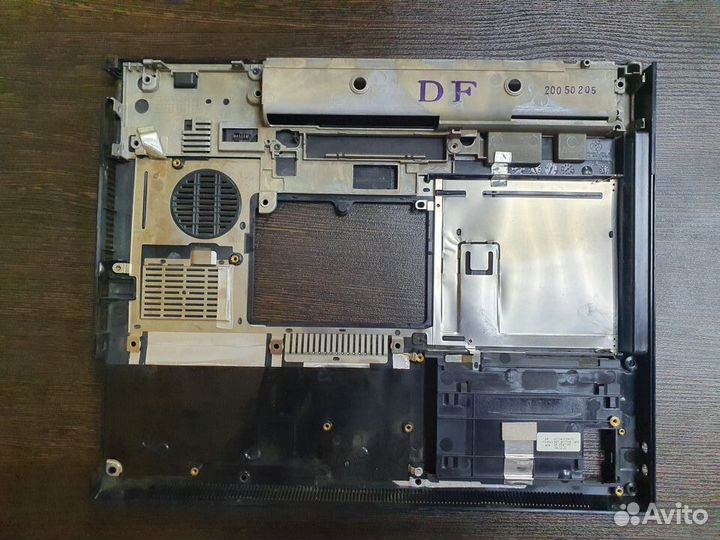 Запчасти и комплектующие на HP Compaq nx6110