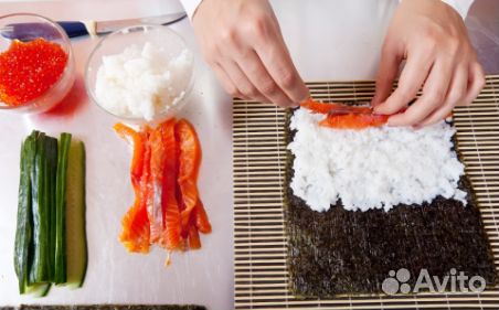 Повар (м. Комендантский проспект)