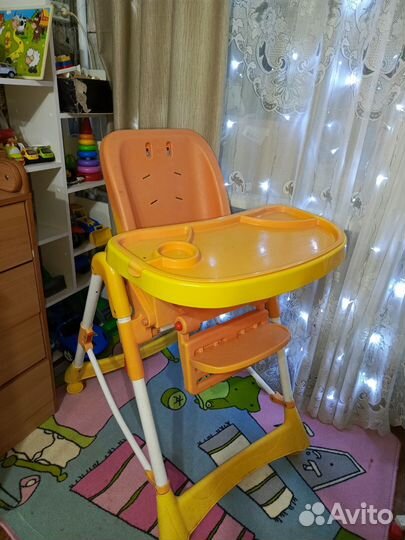 Стульчик для кормления