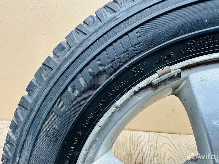 R16 Michelin Latitude Cross 215/65, PCD 5x114.3 DIA 67.1