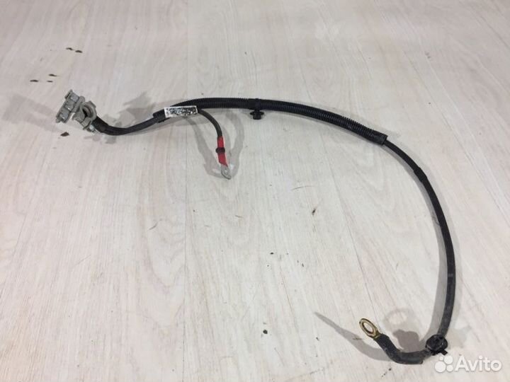 Клемма плюсовая Лада Х-Рей 21129 2018