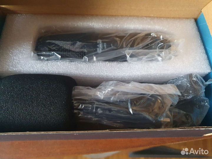 Студийный конденсаторный микрофон Cad u49