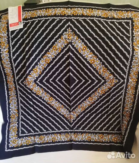 Новые с бирками платки(штапель) времен СССР