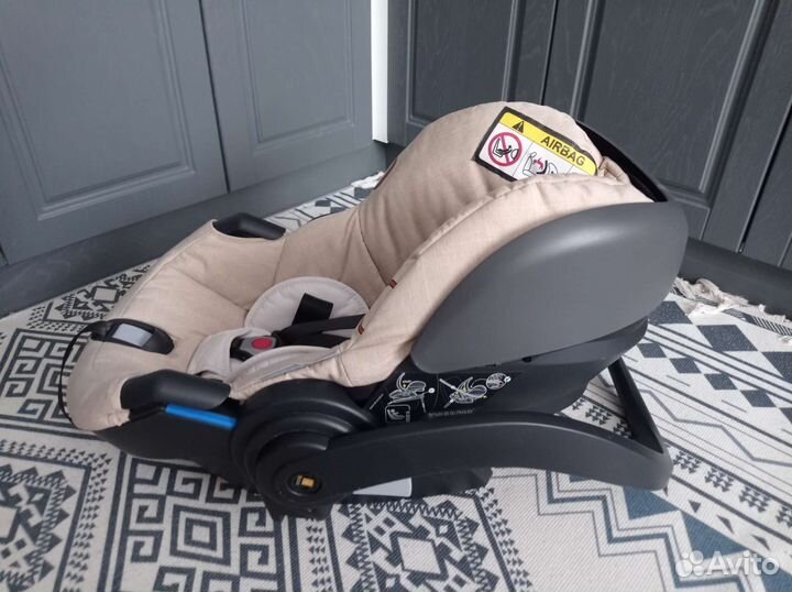 Детское авто кресло Stokke