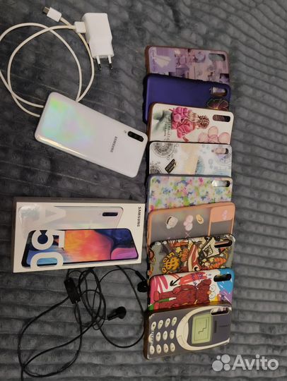 Samsung Galaxy A50, 4/64 ГБ