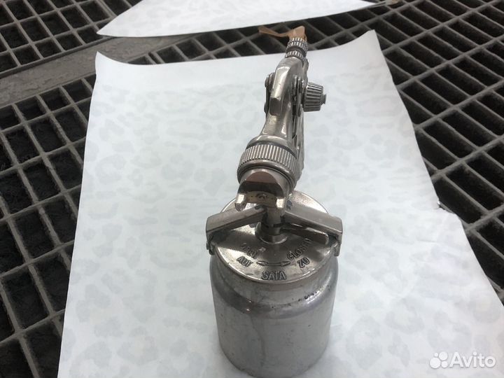 Краскопульт SATA jet h