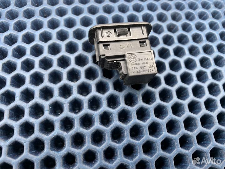 Кнопка отключения штатной сигнализации Touareg NF