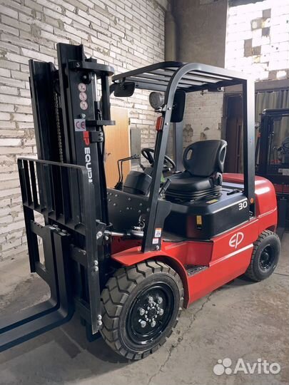Вилочный погрузчик EP Equipment CPCD30T3, 2023