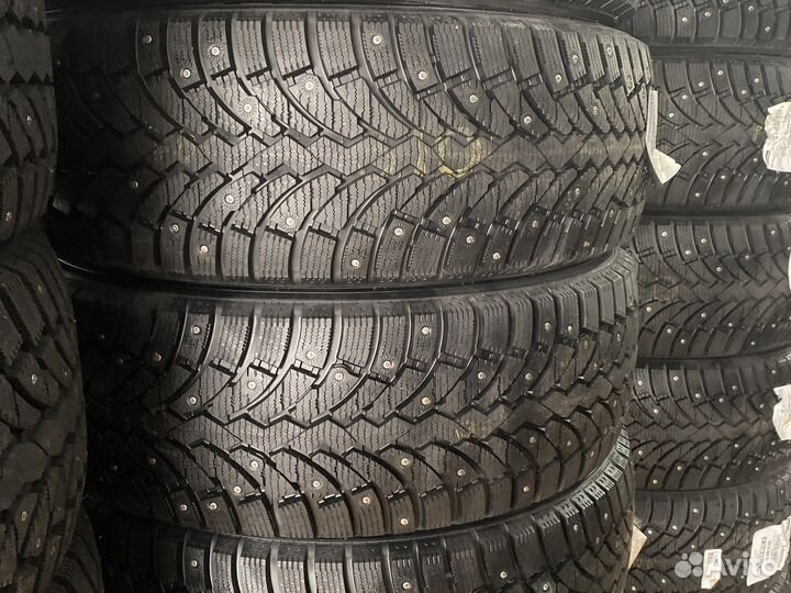 Formula Ice 235/65 R17 108T