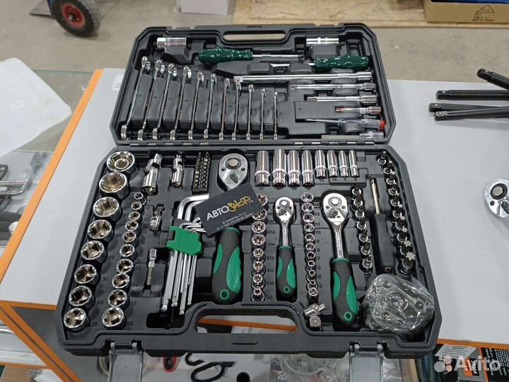 Набор инструментов 121 пр битый кейс