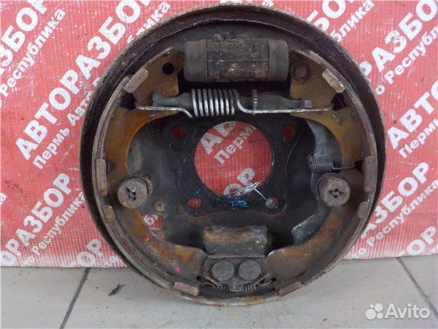 Тормозной механизм задний левый Toyota Corolla