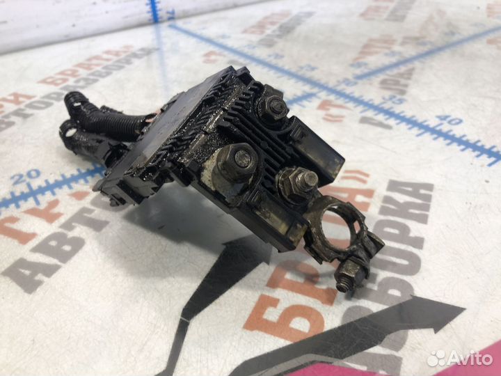 Ниссан Патфайндер Клемма +