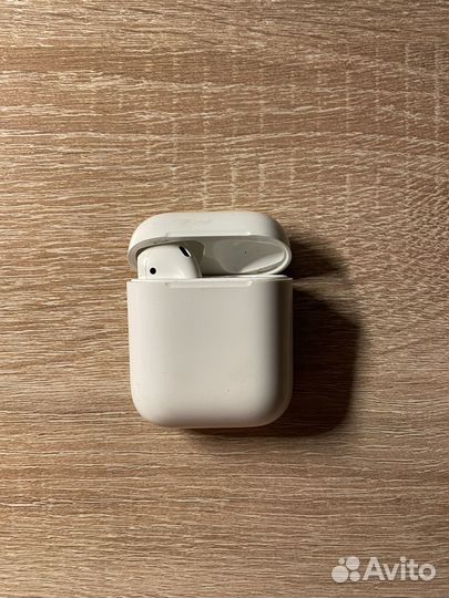 Наушники apple airpods 2 левый с кейсом