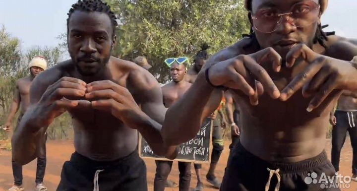 Поздравление из Африки с днем рождения от негров