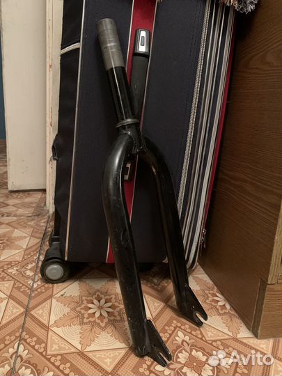 Вилка outleap revolt