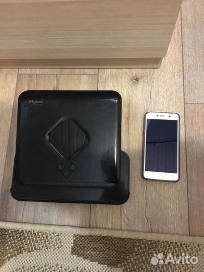 Робот iRobot Braava 380 t