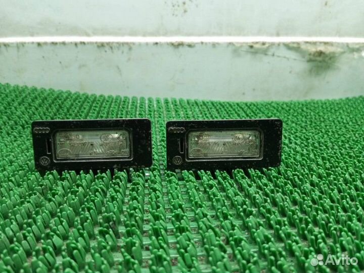 Подсветка номера Skoda Fabia 5J 2010