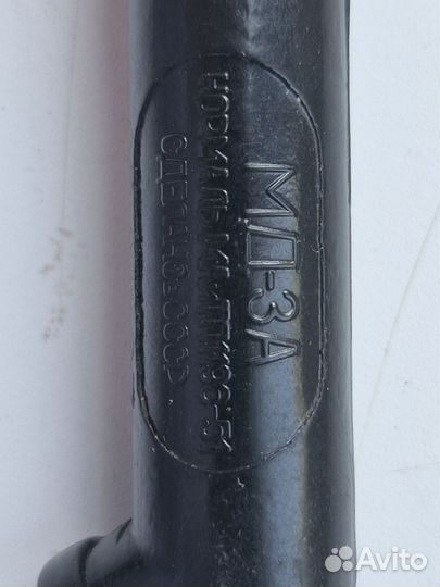 Манометр автомобильный. СССР. мд-3А. Карболит.60 е