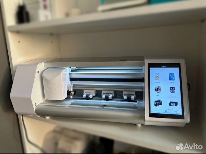 Плоттер для резки защитных пленок