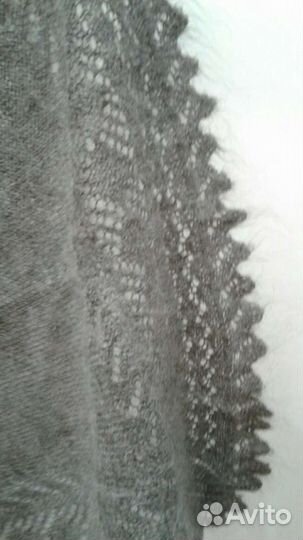 Платок шаль, связанный в Оренбурге