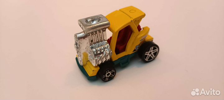Машинки Hot wheels хотвилс в ассортименте