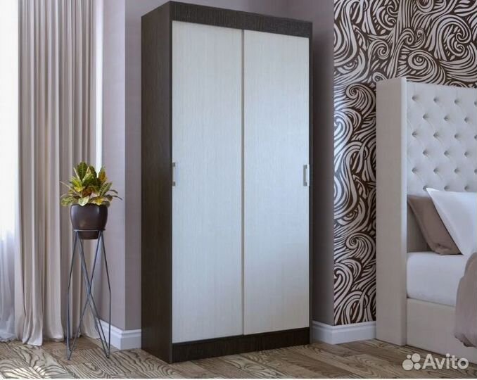 Шкаф двухстворчатый