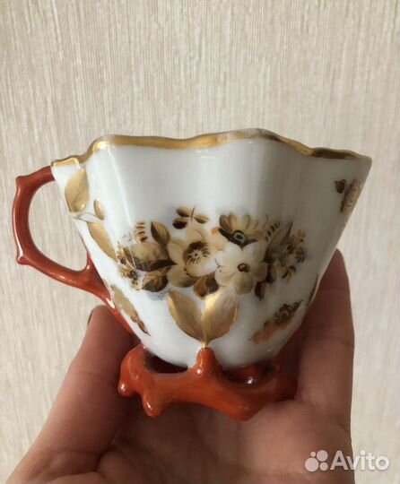 Антикварная фарфоровая чашка с блюдцем Россия
