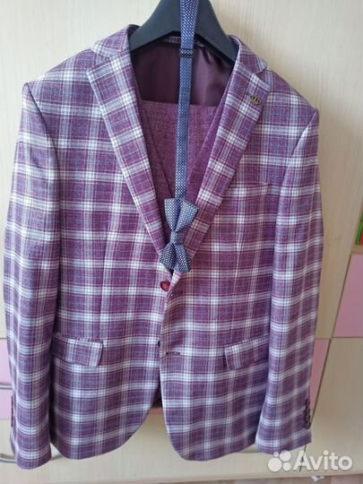 Костюм мужской