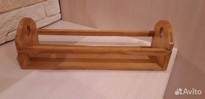 Полочка деревянная