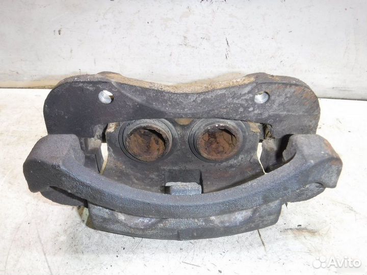 Суппорт передний правый Great Wall Wingle 5