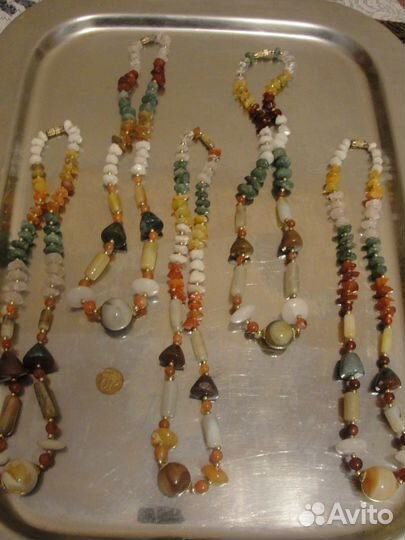 Бусы новые, натуральный камень, разные