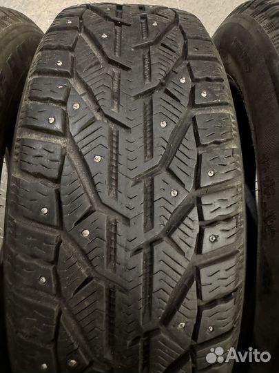 Tigar SUV Ice 215/65 R17 103T