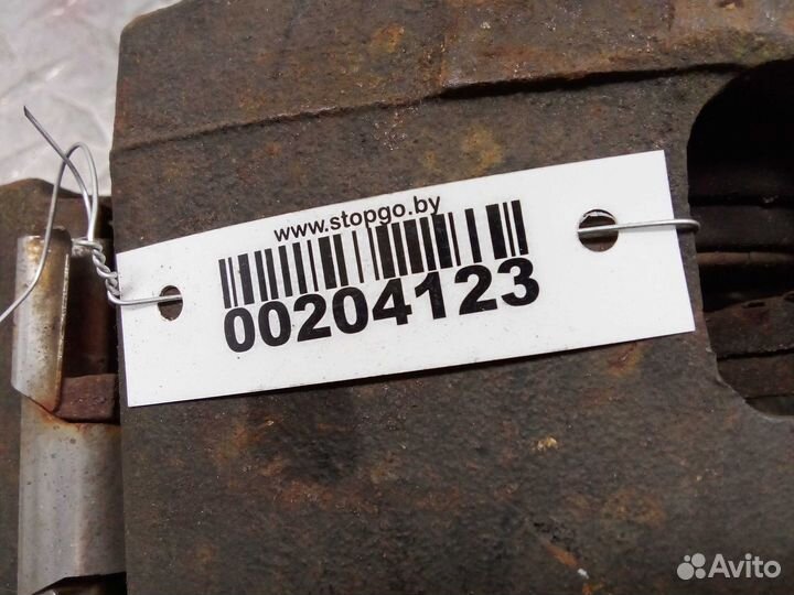 Суппорт задний правый Dodge Durango 2 HB