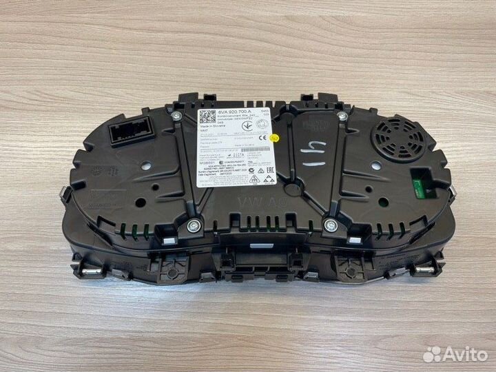 Щиток приборов Skoda Rapid