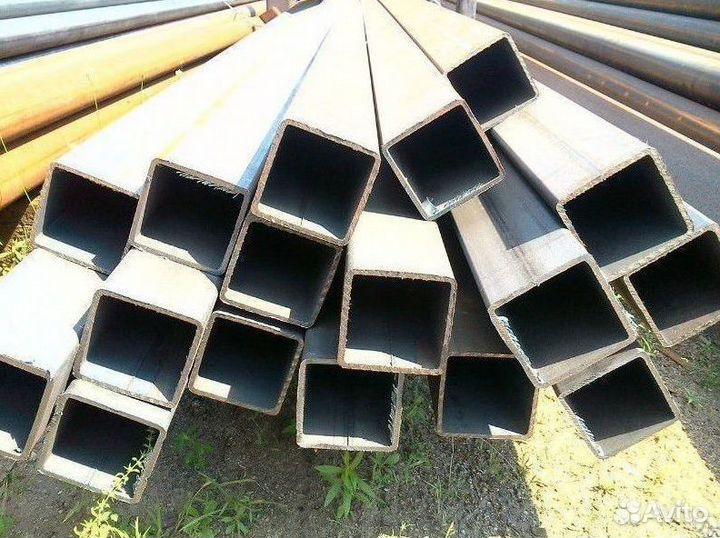 Профильные трубы. В наличии все размеры