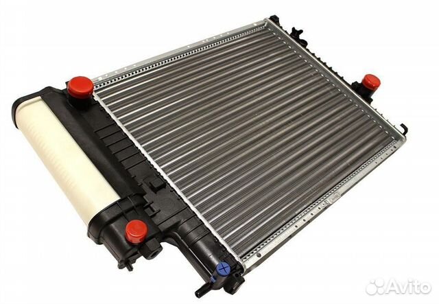 Радиатор охлаждения BMW 5-Series E34