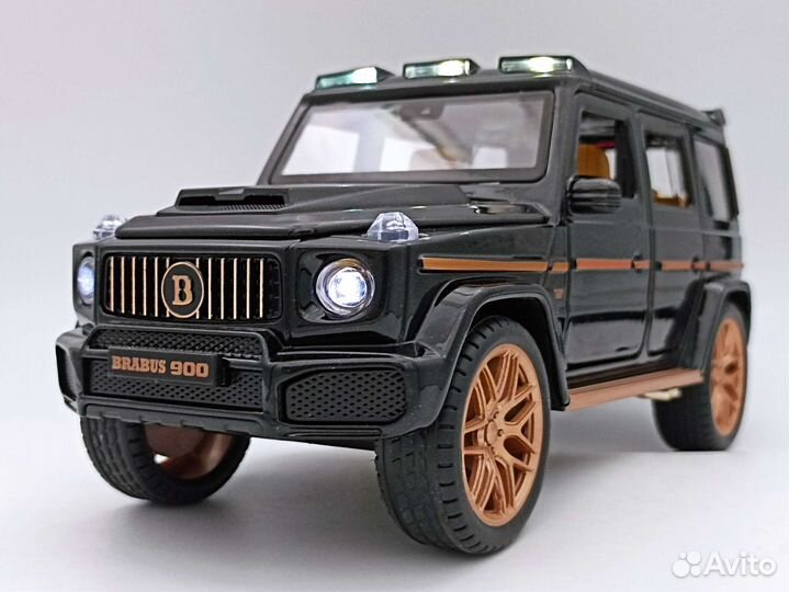 Коллекционные машини Mercedes Gelendwagen Brabus G
