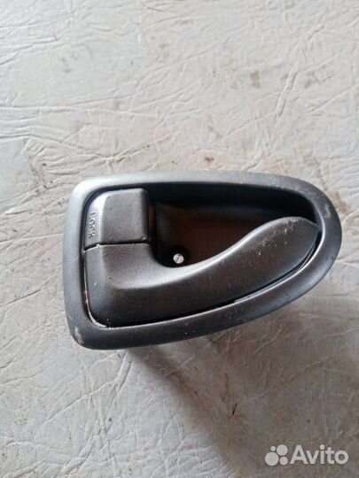 Ручка двери внутренняя передняя левая Hyundai