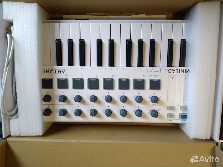 Синтезатор