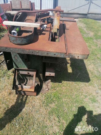 Ленточная пилорама Циркулярный станок