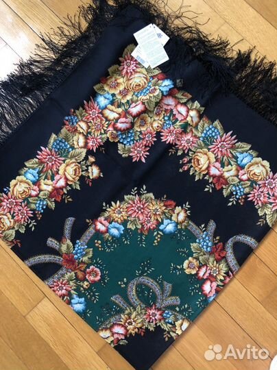 Павловопосадский платок с биркой