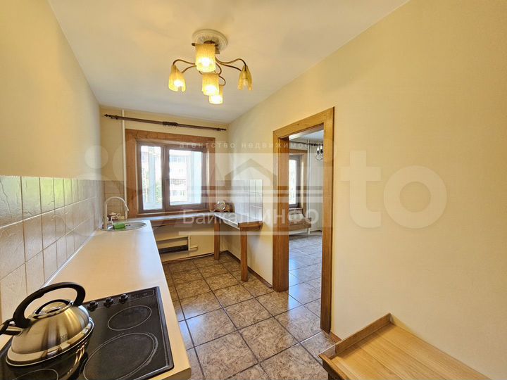 4-к. квартира, 100 м², 3/9 эт.