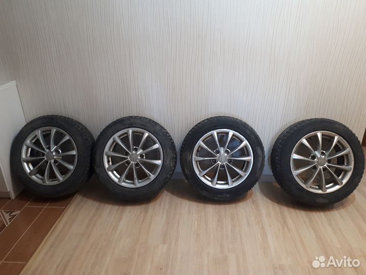 Kumho WinterCraft Ice WI31 195/55 R15