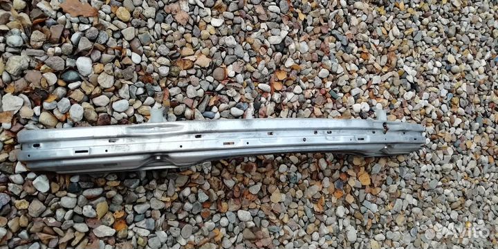 Усилитель переднего бампера BMW E46