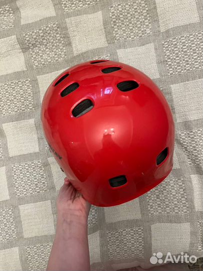 Шлем для водных видов спорта