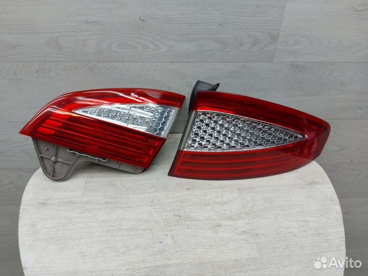 Фонарь задний правый Ford Mondeo 4. 2006-2010