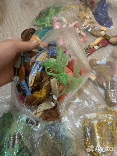 Нитки мулине пакетом