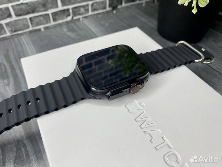 Apple Watch 8 Ultra 49mm + черный ремешок